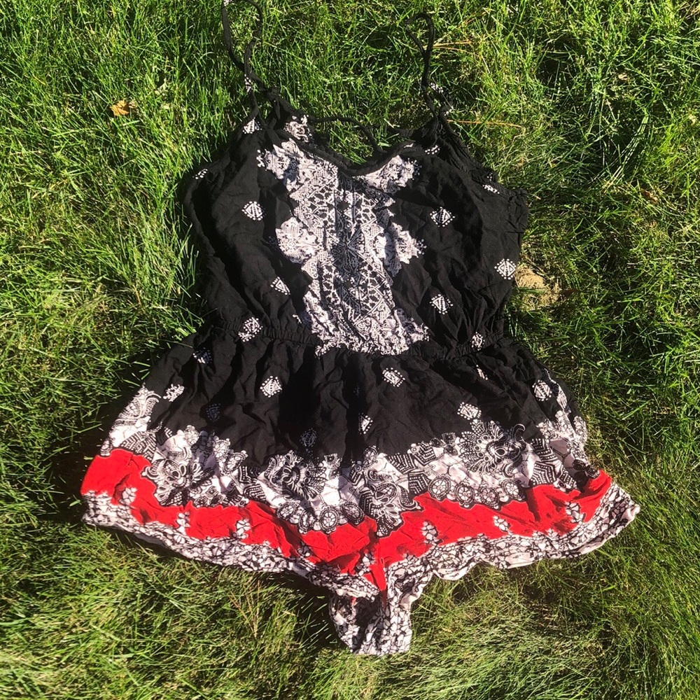 Vintage style patterned romper